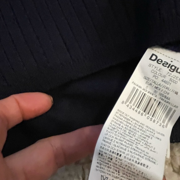 New! Desigual Beautiful navy with chiffon panel knit blouse s - Picture 9 of 14